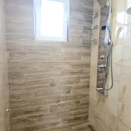 度假居 Vikendica Dar *